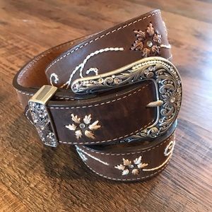 Size 32 Western Belt